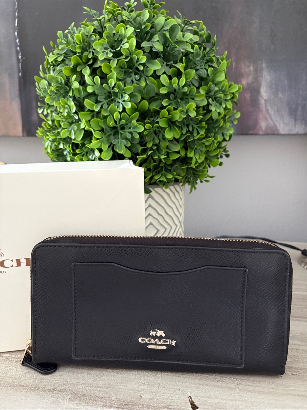 Coach Black Leather Zip Wallet with Gold Hardware with Box
